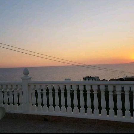 Vistas Al Mar Vila Adra Exterior foto